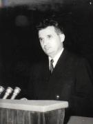 Nicolae Ceauşescu vorbind la mitingul de prietenie româno - iugoslav