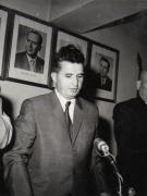 Membri ai conducerii de partid şi de stat la instalarea în funcţie a noului ministru al sănătăţii şi prevederilor sociale, academician profesor doctor Aurel Moga