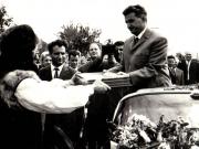 Aspect din timpul vizitei conducătorilor de partid şi de stat în regiunea Bacău (Bacău)