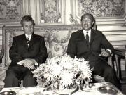 Vizita delegaţiei R.S.R. condusă de preşedintele Nicolae Ceauşescu în Republica Arabă Egipt – la palatul Kubbeh, reşedinţa rezervată înalţilor oaspeţi români.  (2 aprilie 1972).  