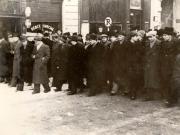 Bucureşti, ianuarie 1945. Manifestaţie în Capitală prilejuită de încheierea lucrărilor Congresului sindicatelor. (ianuarie 1945)