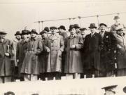 Bucureşti, 7 noiembrie 1947. Nicolae Ceauşescu împreună cu alţi conducători de partid şi de stat la aniversarea a 30 de ani de la victoria M.R.S.O. (7 nov. 1947)