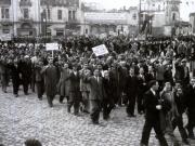 Aspecte de la mitingul oamenilor muncii din Capitală cu prilejul zilei de 1 Mai 1946. (01.05.1946).