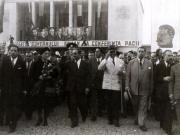 Gheorghe Gheorghiu –Dej, Gh. Tătărăscu, P. Groza, Şt. Voitec, Fl. Bagdasar, părăsind Gara Băneasa după înapoierea de la Conferinţa Păcii de la Paris. (21.09.1946).