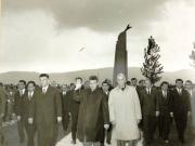 Aspecte din timpul vizitei conducătorilor de partid şi de stat în regiunea Ploieşti, monumentul lui Aurel Vlaicu. (11-13 mai 1967) 