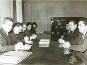 Nicolae Ceauşescu, P. Niculescu-Mizil şi M. Dalea în timpul convorbirilor cu delegaţia P. C. Mexican, formată din Arnoldo Martinez Verdugo, prim secretar al C.C. al P.C.M., Antonio Morin, membru al prezidiului C.C. al P.C.M. şi Jose Luna, membru al C.C. al P.C.M. (16 ianuarie 1968)