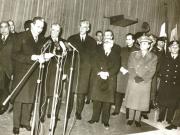 Sosirea la Roma a lui Ion Gh. Maurer, preşedintele Consiliului de Miniştri şi Corneliu Mănescu, ministrul de externe. (22 ianuarie 1968)