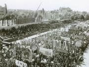 Aspecte din timpul demonstraţiei oamenilor muncii din Bucureşti, cu prilejul zilei de 1 mai. (1 mai 1968)