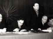 Gh.Gh. Dej, Chivu Stoica, I. Gh. Maurer şi alte persoane în prezidiu, la lucrările Congresului Uniunii Sindicale C.F.R. care a avut loc în Sala Mare a Clubului de pe stadionul Giuleşti (Bernacki, ing. Nicolau G.,C. Doncea).(20 ianuarie 1945)