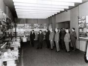 Vizitarea de către Nicolae Ceauşescu a expoziţiei „Dezvoltarea ştiinţei în România.” . (25 X 1966)