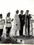 Sosorea la Delhi în India a lui Nicolae Ceauşescu, preşedintele Consiliului de Stat al R.S.R. Cuvântările de bun sosit pe aeroportul din capitala Indiei. (13 octombrie 1969).