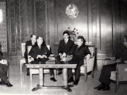 Nicolae Ceauşescu, preşedintele Consiliului de Stat al R.S.R, a primit pe Nguyen Dnag Hanh, ambasador al Republicii Democrate Vietnam în R.S.R., cu prilejul prezentării scrisorilor de acreditare.(26 decembrie 1969).