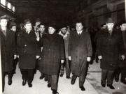Vizita de lucru a lui Nicolae Ceauşescu, secretar general al P.C.R., preşedintele Consiliului de Stat al R.S.R la Uzinele Neptun – Câmpina.       (12 ianuarie 1971).