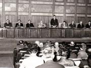 Nicolae Ceauşescu expunându-şi cuvântarea în cadrul Plenarei Consiliului Naţional al Frontului Unităţii Socialiste. (26 mai 1971).