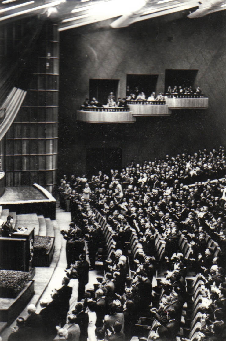 Imagine de la Congresul al IX –lea al P.C.R.