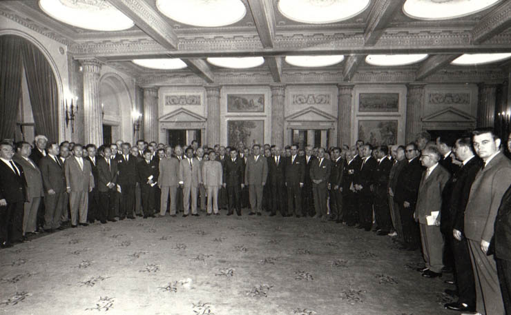 Într-una din salile Palatului Congreselor, pe timpul desfăşurării lucrărilor Congresului al IX-lea al P.C.R .