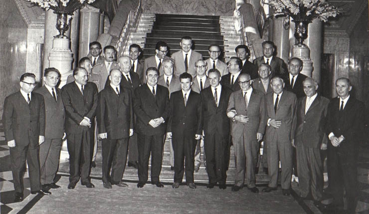 Aspect de la întâlnirea conducătorilor partidelor comuniste şi muncitoreşti şi a şefilor de guverne ale ţărilor membre ale C.A.E.R.