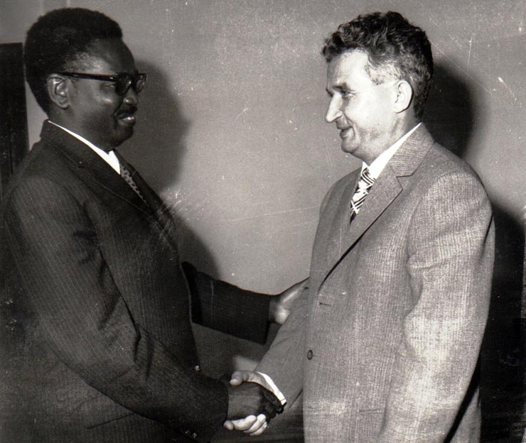 Primirea la Nicolae Ceauşescu a dr. Agostino Neto, preşedintele Mişcării Populare pentru Eliberarea Angolei.