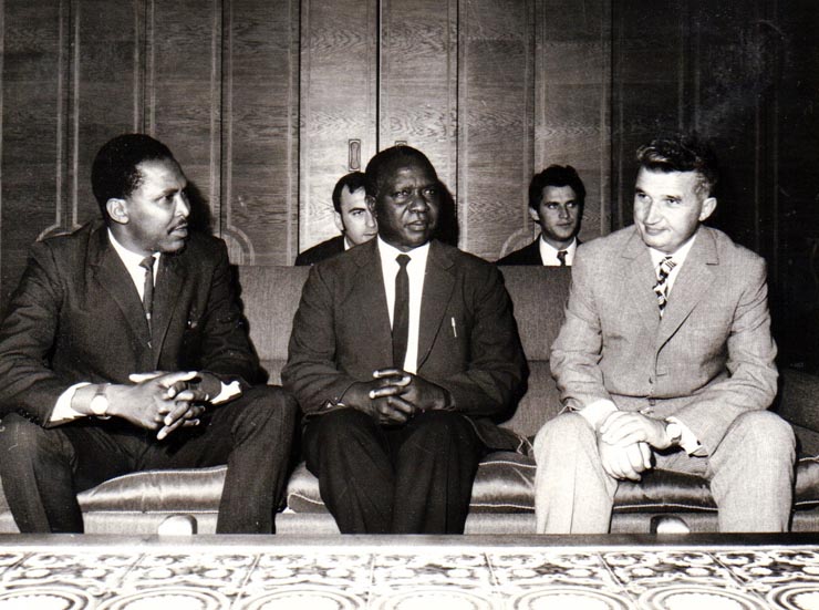 Primirea la Nicolae Ceauşescu a delegaţiei economice a partidelor din Uniunea Naţională Africană şi Afro-Sirozi (Republica Unită Tanzania).     (7 august 1972).