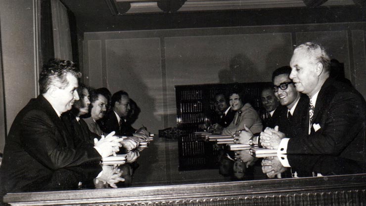 Primirea la Nicolae Ceauşescu a delegaţiei Uniunii Socialiste Arabe – convorbiri oficiale.(12 octombrie 1972).