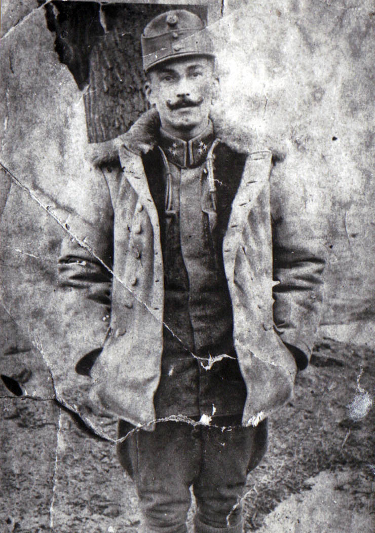 Kiss Iosif – Trg. Mureş fost soldat roşu în timpul revoluţiei proletare din Ungaria. 1919.
(F.A.)
