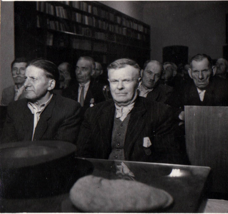 Participanţi la Revoluţia din Octombrie din Reg. Mureş.Aut. Maghiară.
(F.A.)
