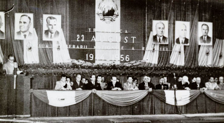 Adunarea festivă consacrată celei de a 12-a aniversare a eliberării ţării noastre de sub dominaţia fascistă. Bucureşti, 22 august 1956. (22 aug.1956)