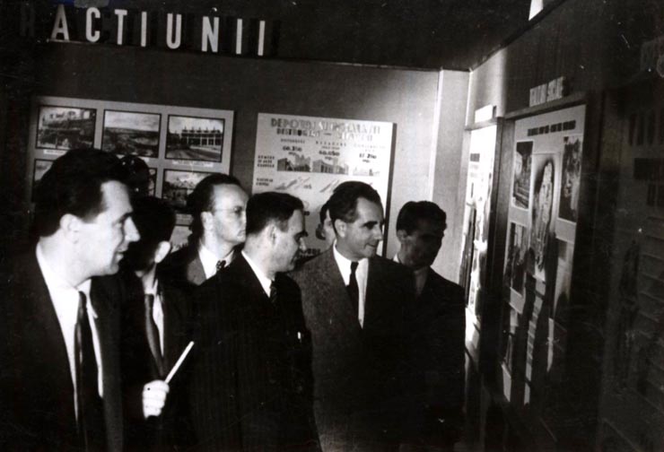 În prezenţa lui Gh. Gheorghiu–Dej s-a deschis la 25.09.1946 la sala „Dalles” expoziţia „Refacerea şi dezvoltarea căilor ferate”. (25.09.1946).