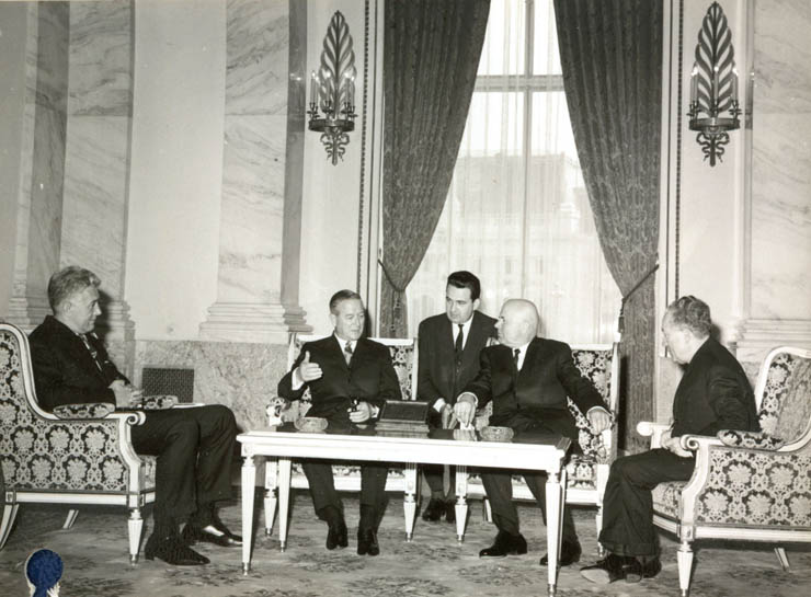 Prezentarea scrisorilor de acreditare de către ambasadorul extraordinar şi plenipotenţiar al Argentinei la Bucureşti, Rogelio Rafael Tristany. 8 mai 1967