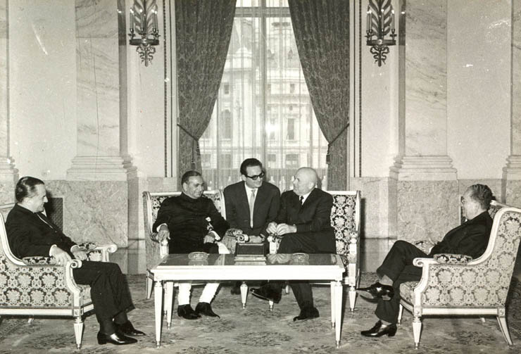 Prezentarea scrisorilor de acreditare de către ambasadorul extraordinar şi plenipotenţiar al Indiei la Bucureşti, Amrik Singh Mehta. (26 mai 1967)