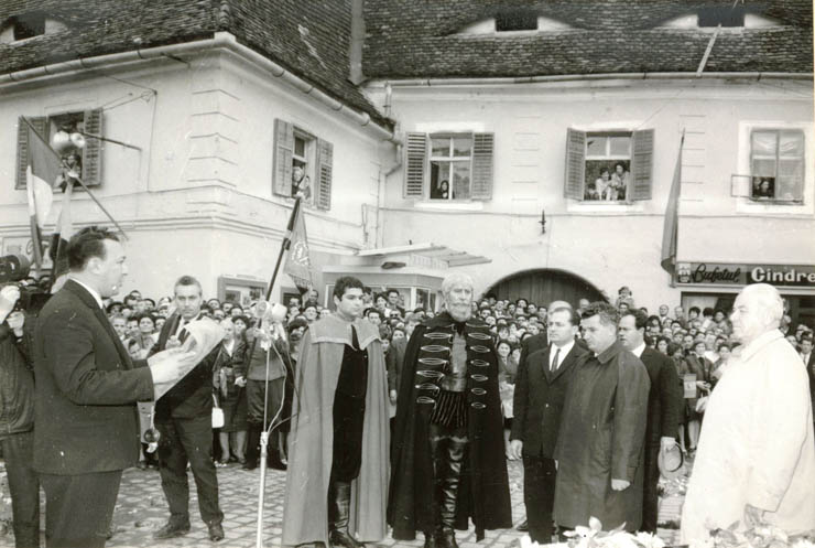 Aspecte din timpul vizitei conducătorilor de partid şi de stat în regiunea Braşov, oraşul Sibiu. (15-18 iunie 1967)