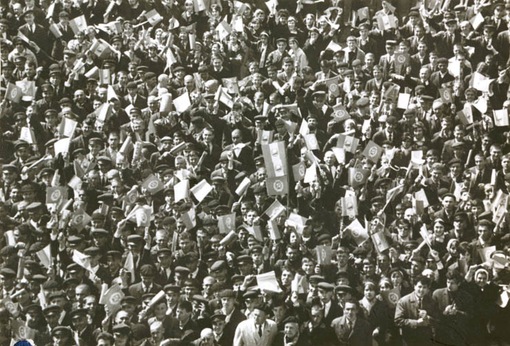 Mitingul din Constanţa, cu prilejul vizitei de lucru a conducătorilor de partid şi de stat. (12 aprilie 1968)
