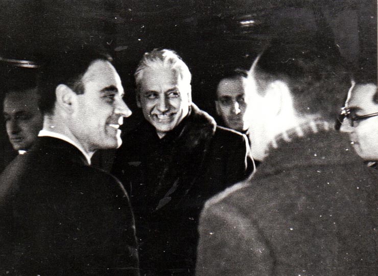 Întoarcerea de la Moscova a lui Gh. Gheorghiu Dej. Aspecte din tren (acad. Nicolau).( ianuarie 1945)