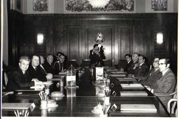 Convorbiri oficiale româno-portugheze ce au avut loc la Palatul Republicii cu prilejul vizitei pe care o întreprinde în ţara noastră preşedintele Republicii Portugheze, generalul Antonio dos Santos Ramalho Eanes. (21.III.).(20-23.III.1979).