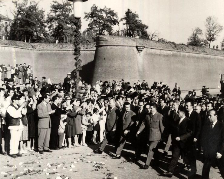 Vizita conducătorilor de partid şi de stat în regiunea Hunedoara (Alba Iulia) . (7-8 X 1966)