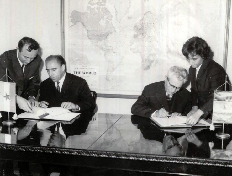 Semnarea protocolului privind livrările reciproce de mărfuri pe anul 1967 între România şi Iugoslavia (1 XI 1966)