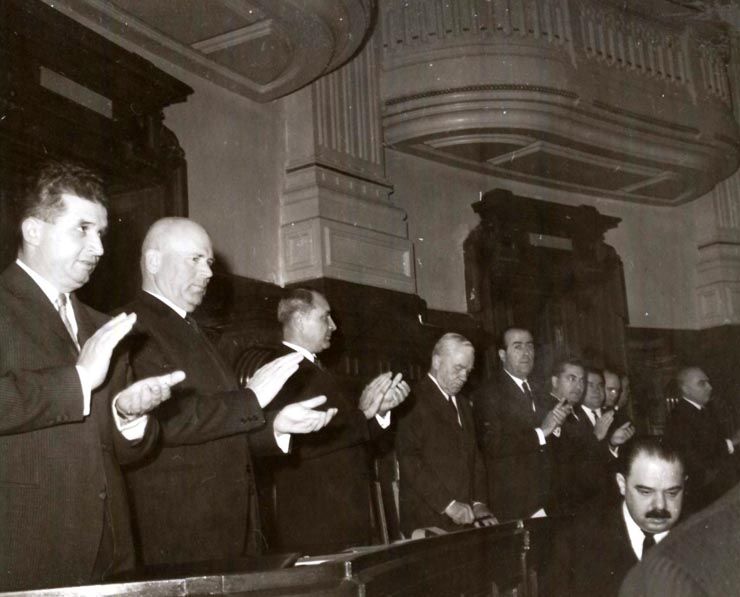 Aspect de la cea de a VI-a sesiune a Marii Adunări Naţionale. (26-29 XII 1966)
