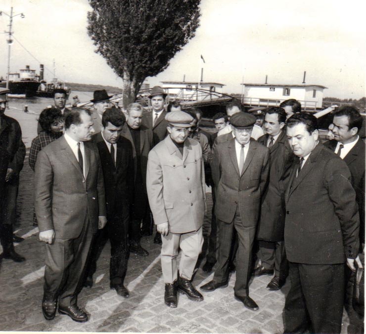 Vizita de lucru a lui Nicolae Ceauşescu în portul Brăila.(22 mai 1970).