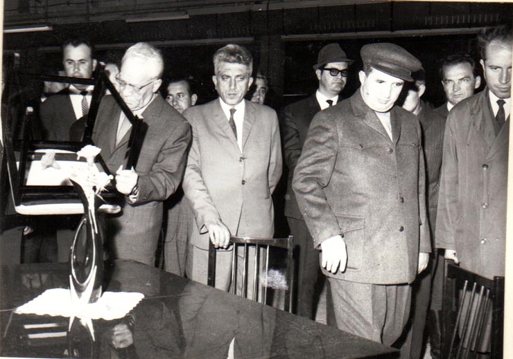 Nicolae Ceauşescu, secretar general al P.C.R., în vizită de lucru la Combinatul de industrializarea lemnului.(26  mai 1970).