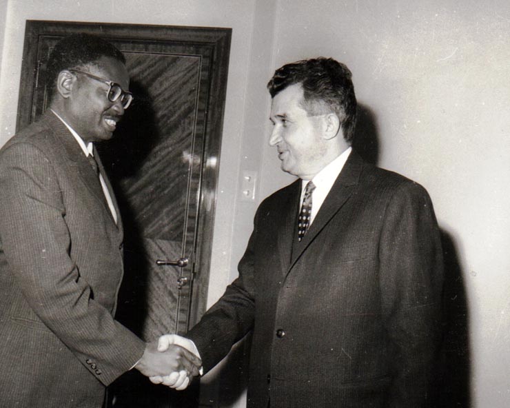 Primirea la Nicolae Ceauşescu a lui Agostino Neto, preşedintele Mişcării Populare pentru Eliberarea Angolei. (M.P.L.A.). (23 martie 1971).